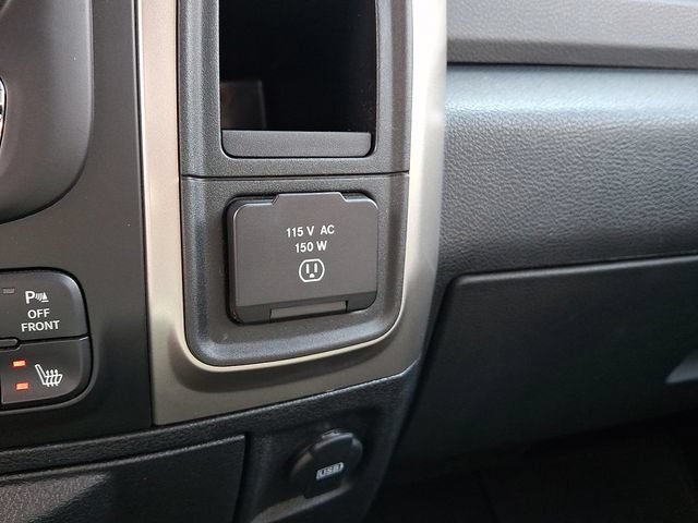 Used 2018 RAM 1500 Big Horn AWD/4WD image 23
