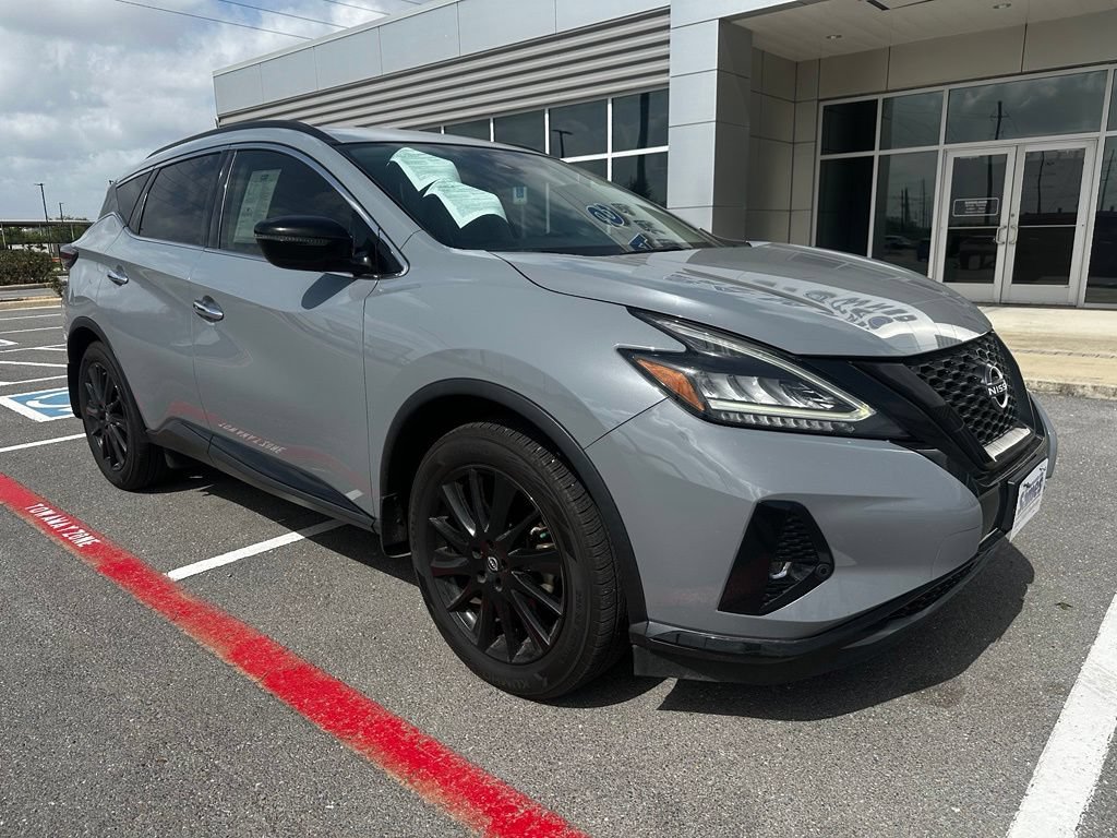 Used 2023 Nissan Murano SV w/ SV Midnight Edition Package FWD image 3