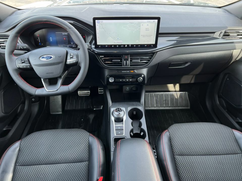 Certified 2023 Ford Escape ST-Line w/ Tech Pack #1 image 9