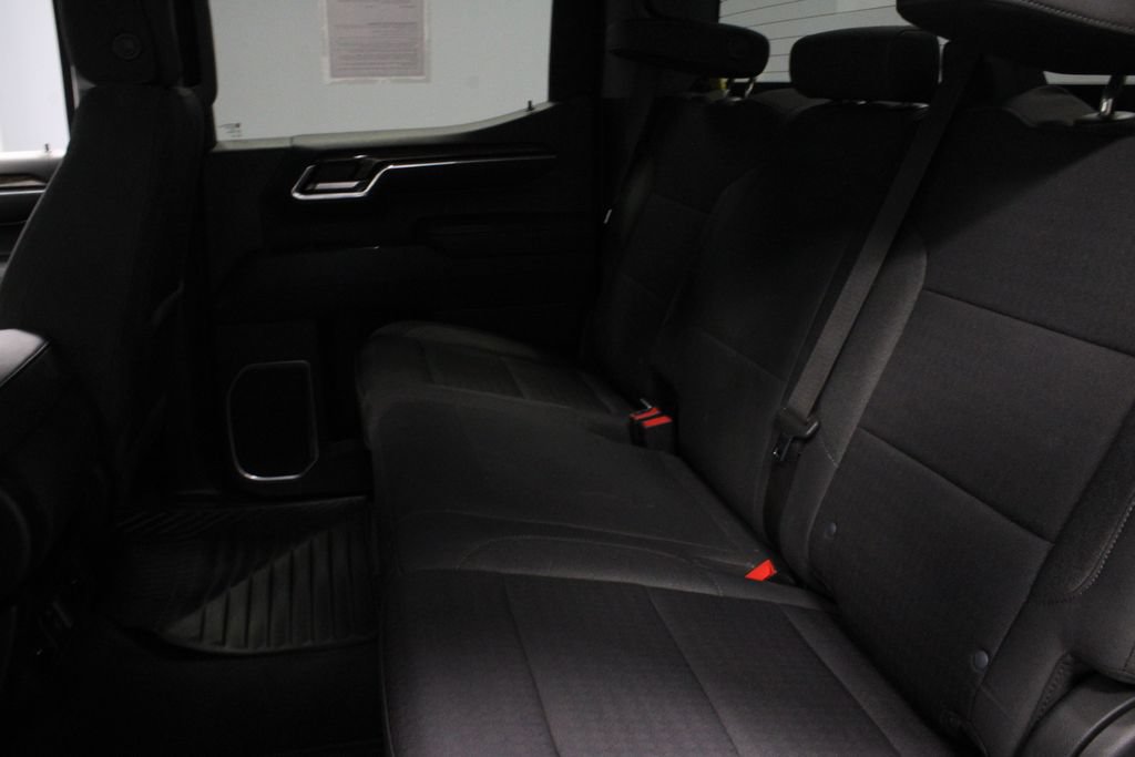 Used 2023 Chevrolet Silverado 1500 LT AWD/4WD image 22