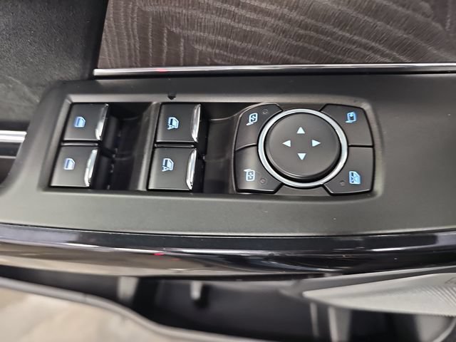 Certified 2023 Ford F150 Lightning Platinum AWD/4WD image 11