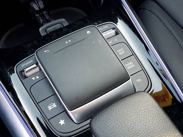 Used 2023 Mercedes-Benz GLA 250 4MATIC image 31