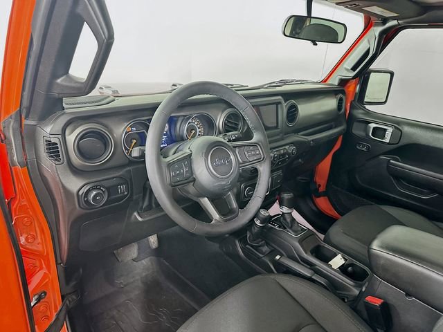 Used 2023 Jeep Wrangler Sport AWD/4WD image 15