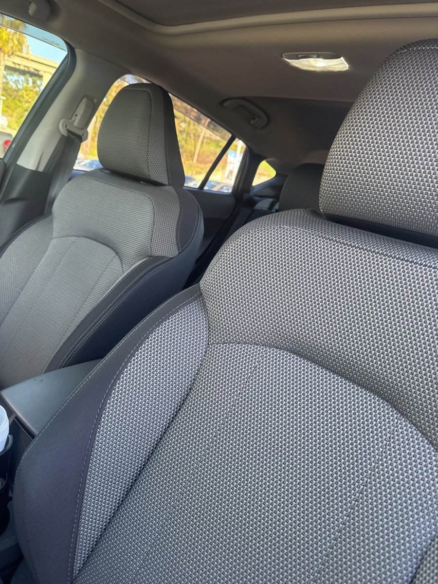 Used 2024 Subaru Crosstrek 2.0i Premium image 9