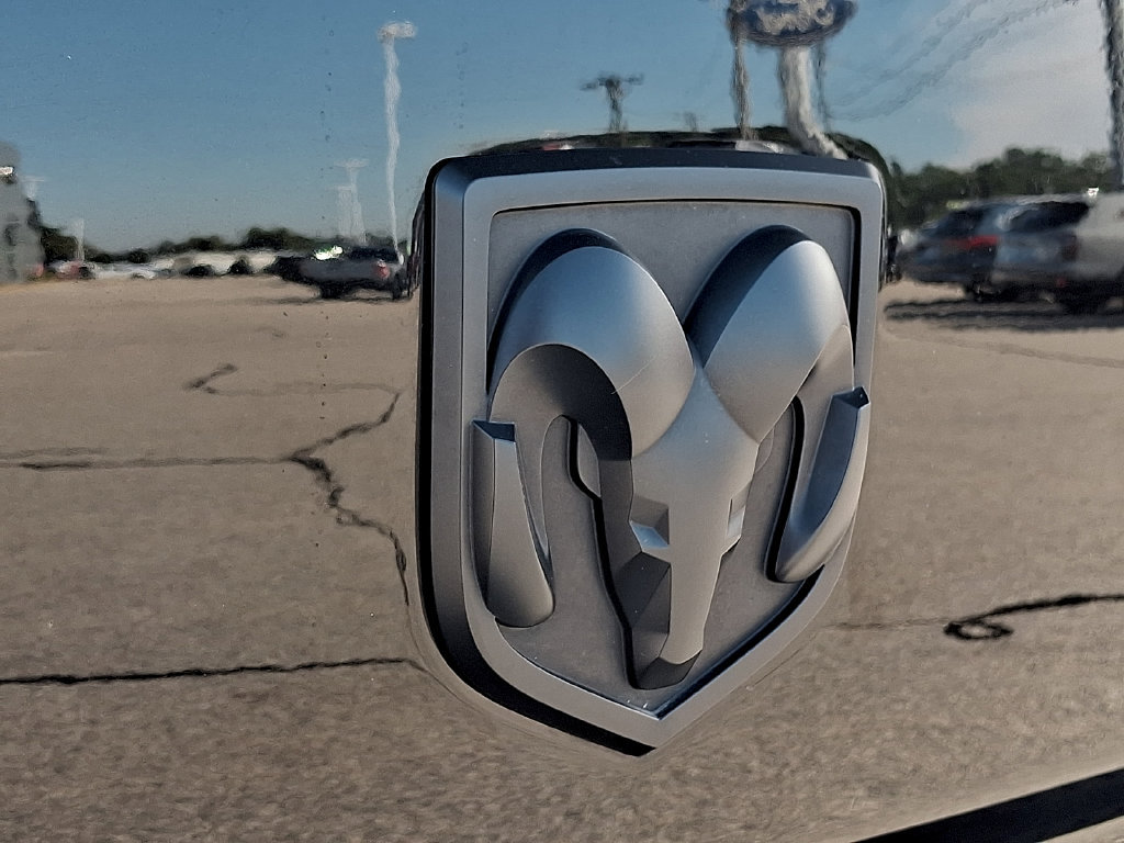 Used 2022 RAM 1500 Warlock RWD image 27