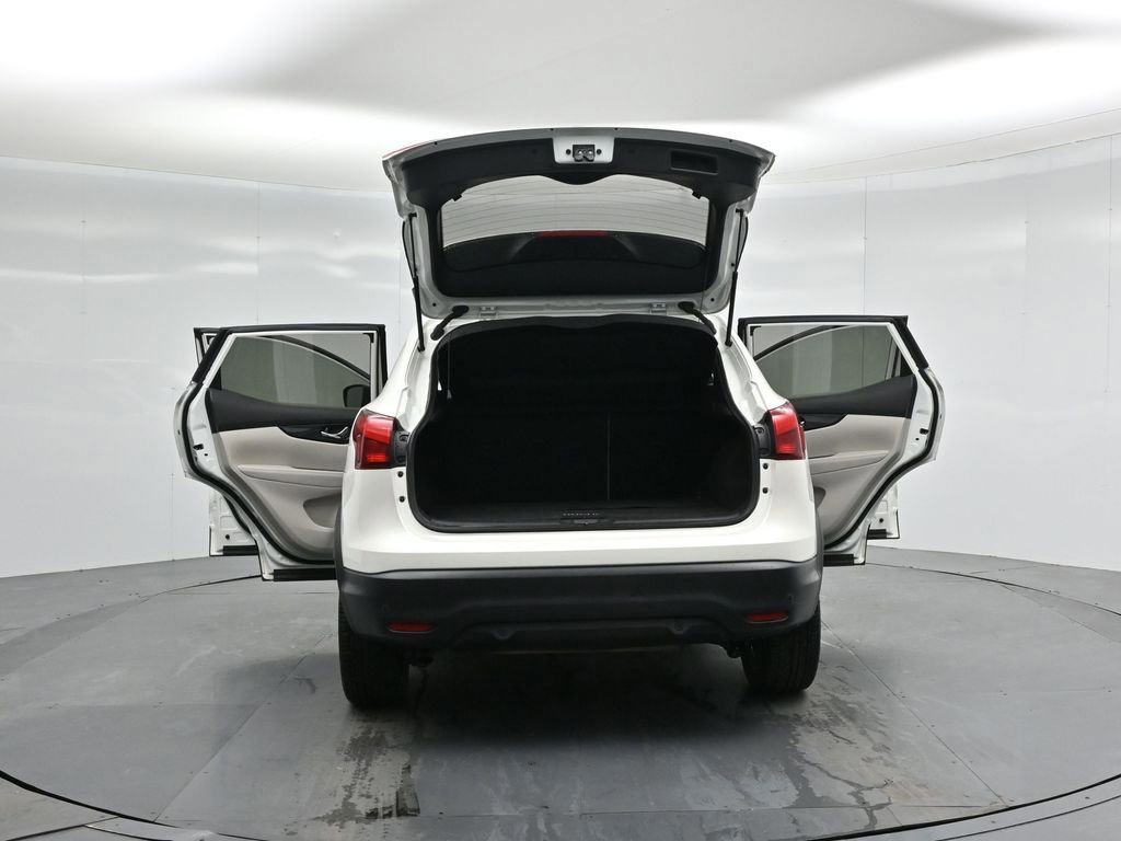 Used 2019 Nissan Rogue Sport SL w/ Premium Package image 53