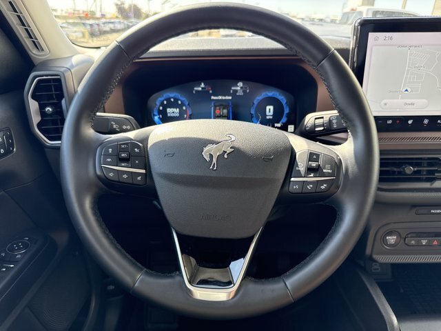 Certified 2025 Ford Bronco Sport Outer Banks w/ Outer Banks Tech Package+ AWD/4WD image 18