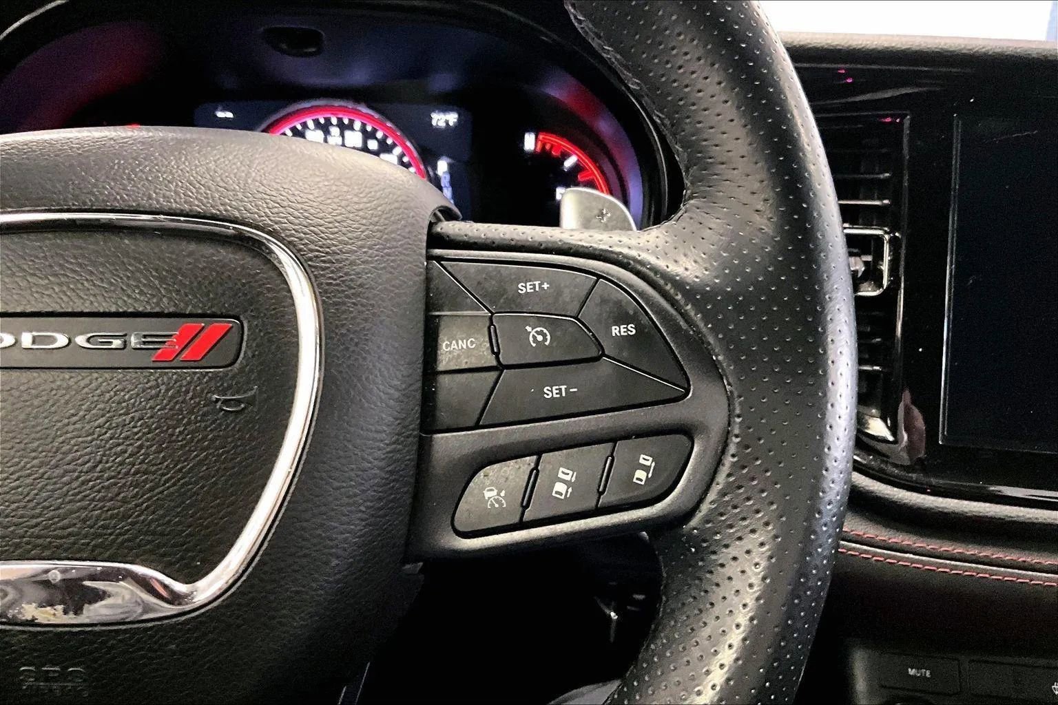 Used 2023 Dodge Durango GT image 18