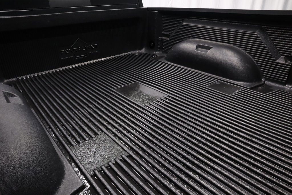 Used 2019 RAM 1500 Classic SLT image 17