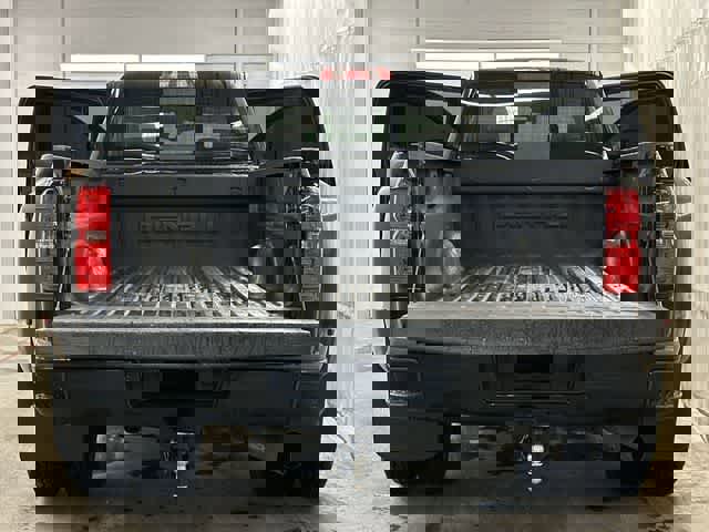 Used 2019 GMC Sierra 3500 Denali image 28