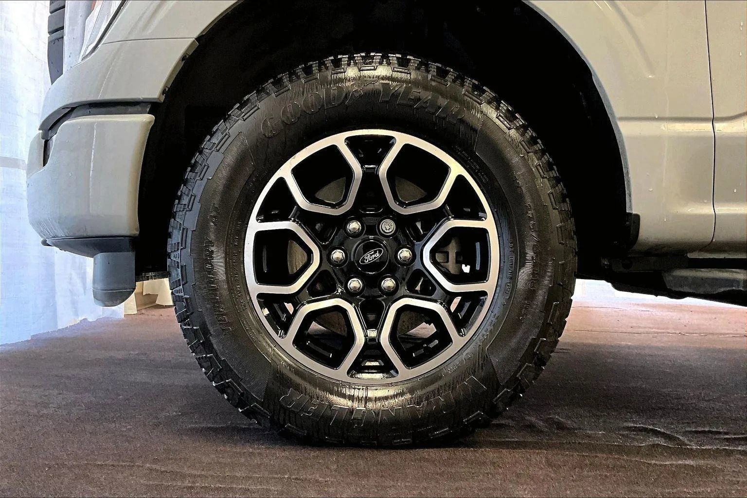 Certified 2023 Ford F150 XLT w/ Equipment Group 302A High image 8