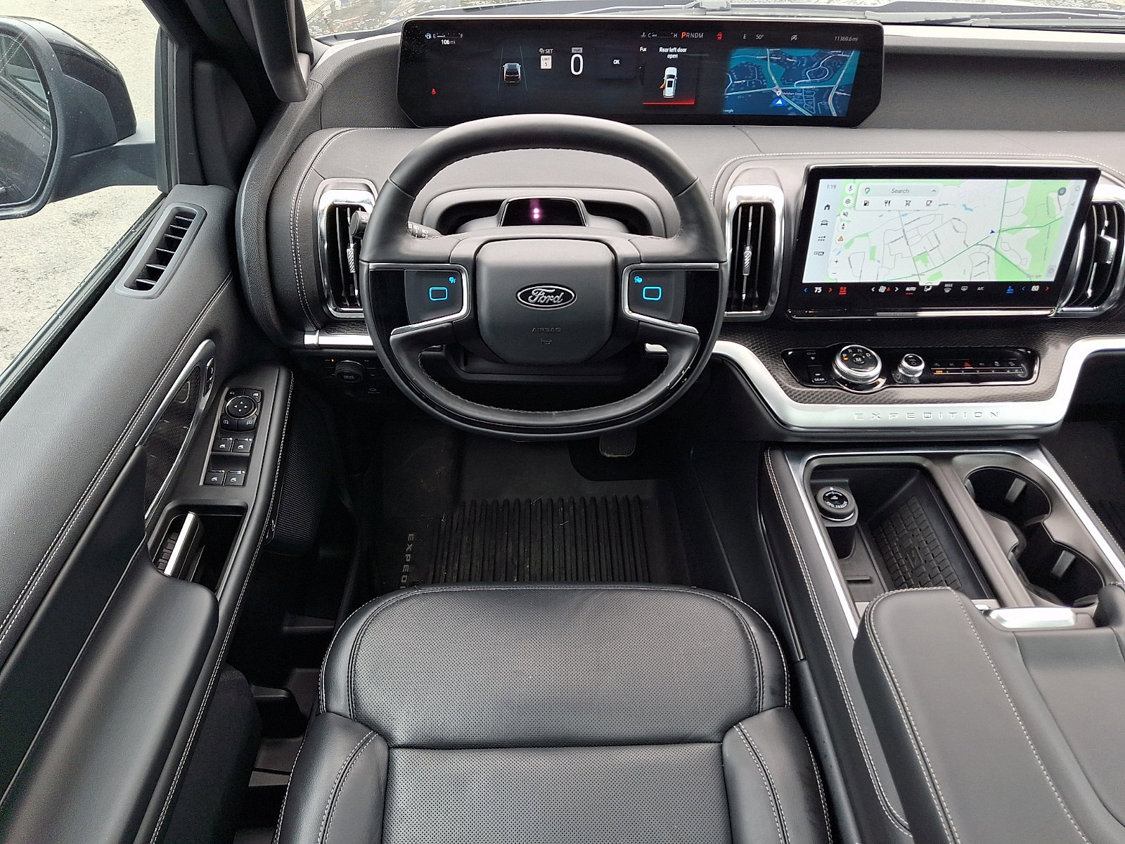 Certified 2025 Ford Expedition Platinum w/ Stealth Performance Package AWD/4WD image 13