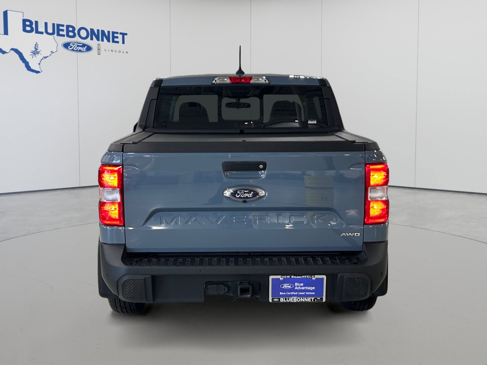 Certified 2024 Ford Maverick Lariat w/ 4K Tow Package AWD/4WD image 6
