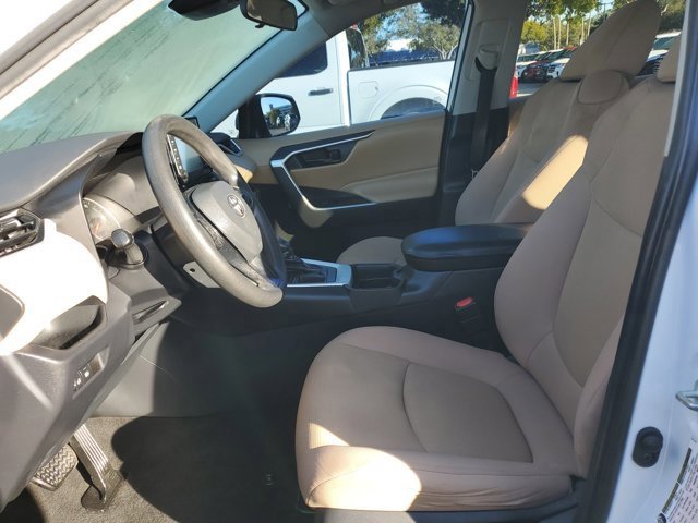 Used 2019 Toyota RAV4 LE w/ Phone Cable & Charge Package image 12