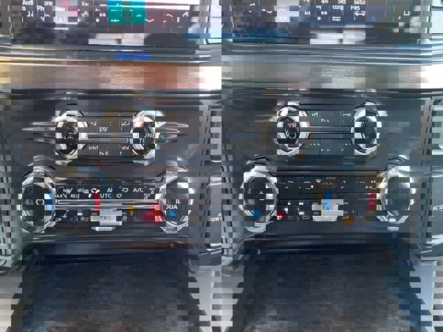 Certified 2023 Ford F350 Lariat w/ Lariat Ultimate Package image 22