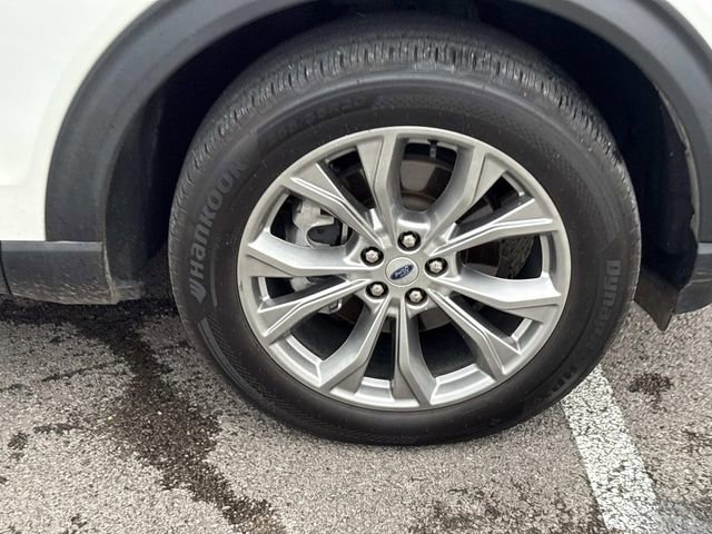 Certified 2022 Ford Explorer Limited w/ Equipment Group 301A image 9