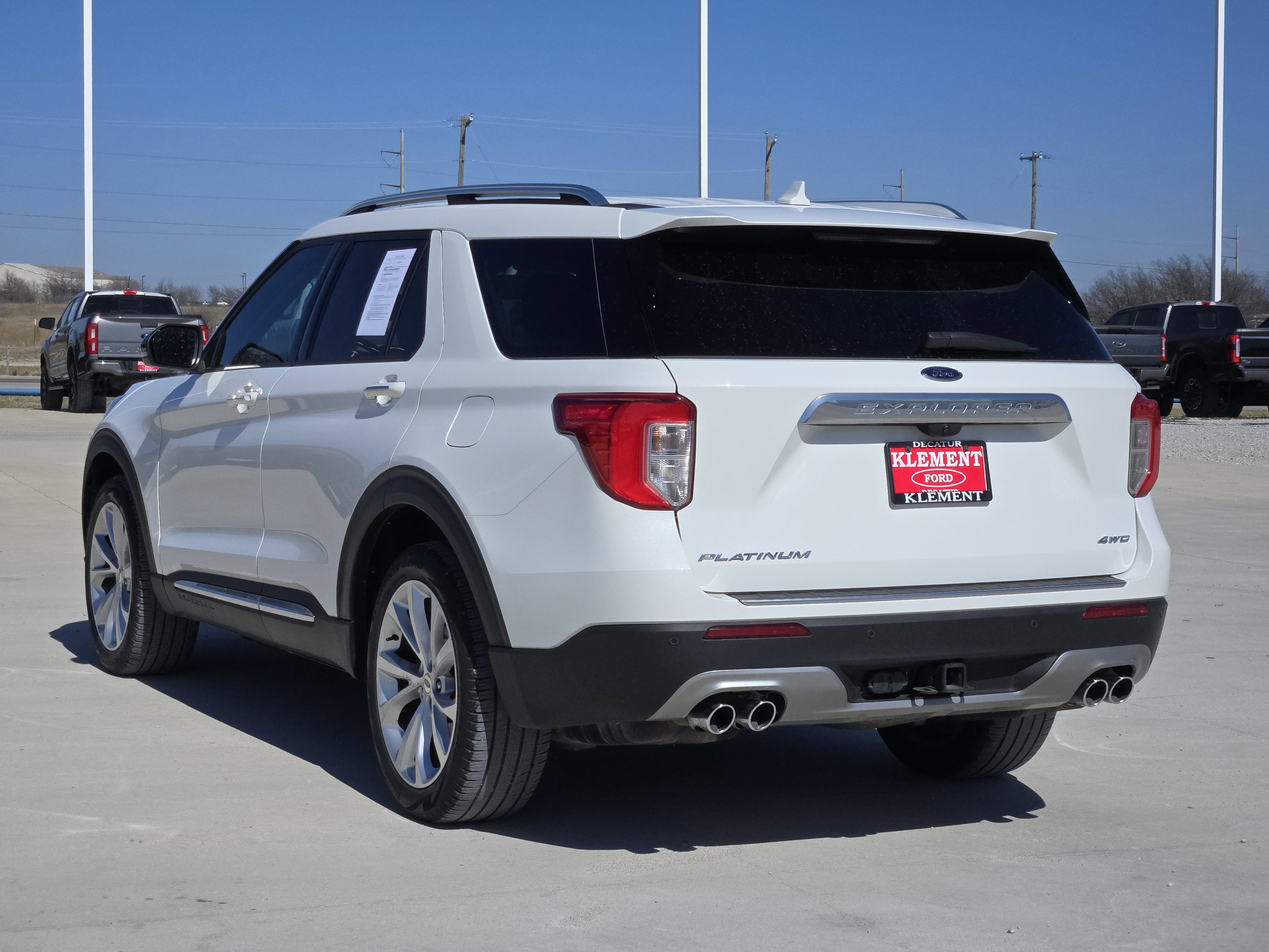 Certified 2023 Ford Explorer Platinum w/ Technology Package image 3