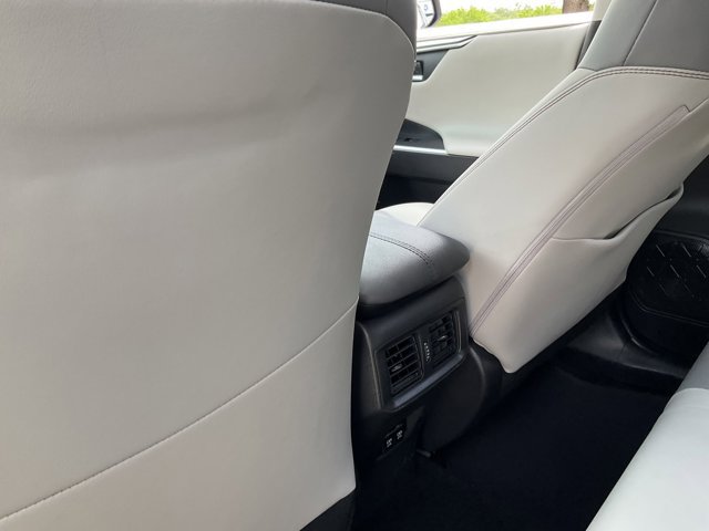 Used 2019 Toyota RAV4 Limited w/ Cold Weather Package FWD image 10