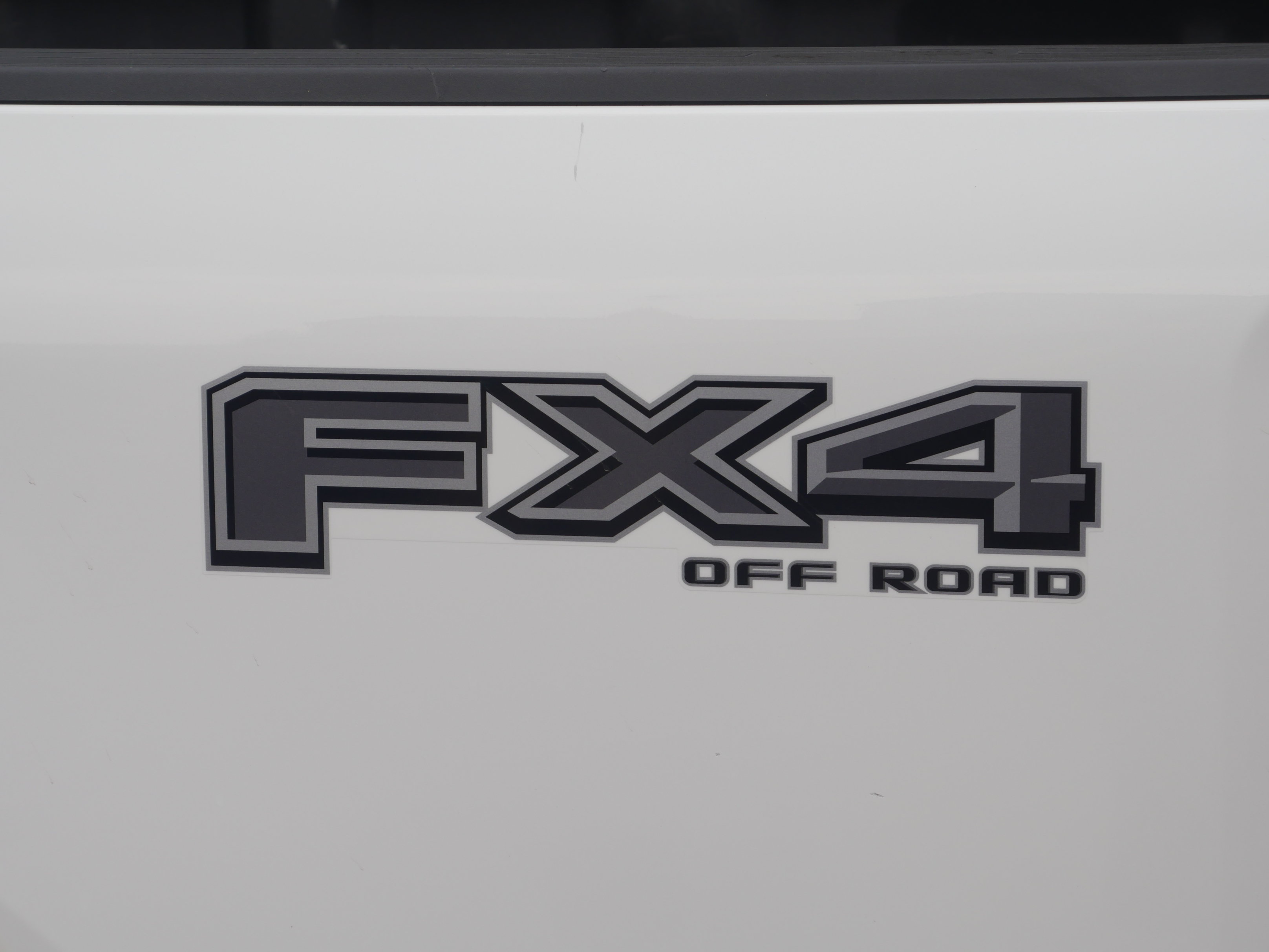 Certified 2024 Ford F350 Lariat w/ Lariat Ultimate Package AWD/4WD image 24