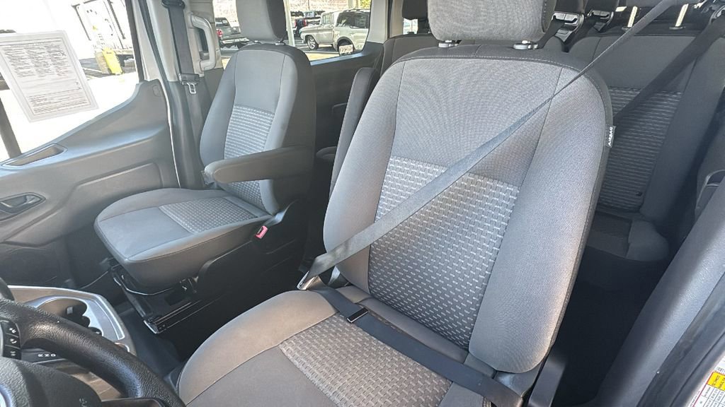 Certified 2022 Ford Transit 350 XLT RWD image 21