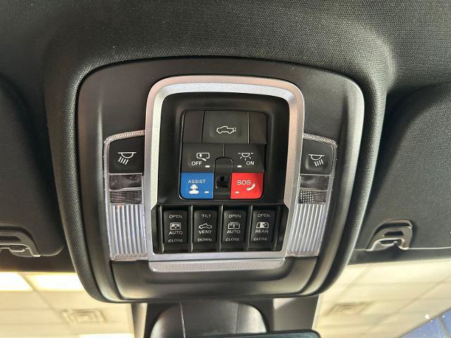 Used 2022 RAM 1500 Limited w/ Night Edition AWD/4WD image 31