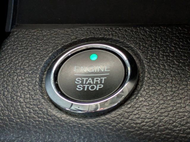 Certified 2018 Ford F150 Lariat w/ Equipment Group 501A Mid image 29