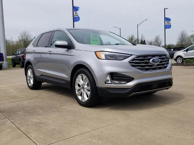 Certified 2022 Ford Edge Titanium w/ Equipment Group 301A AWD/4WD image 7
