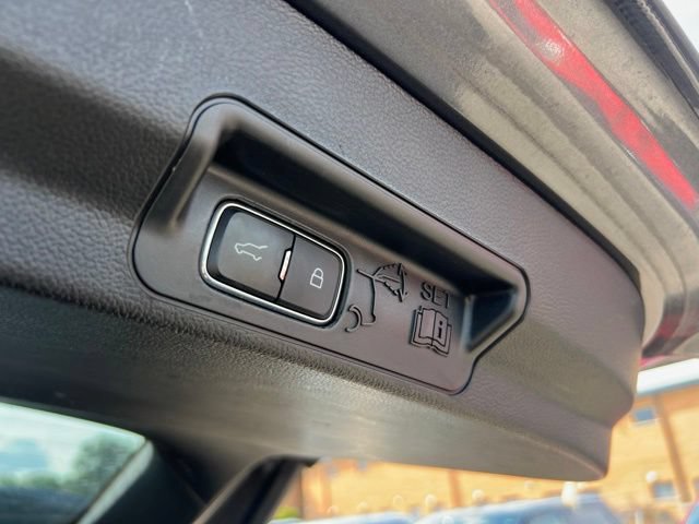 Certified 2023 Ford Explorer XLT w/ Equipment Group 202A AWD/4WD image 25