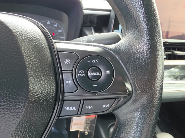 Used 2025 Toyota Corolla LE FWD image 23