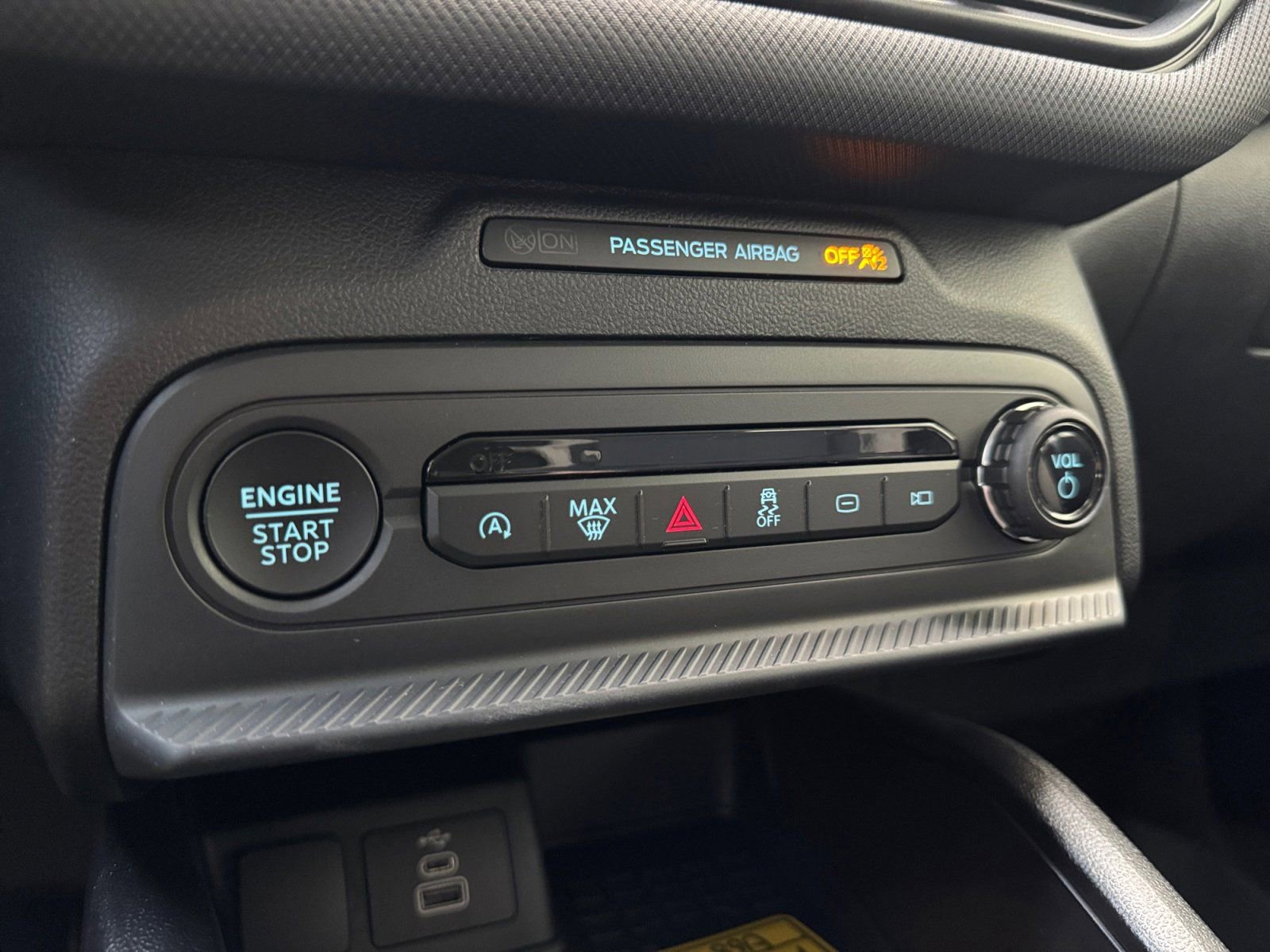 Certified 2025 Ford Bronco Sport Big Bend w/ Convenience Package image 23