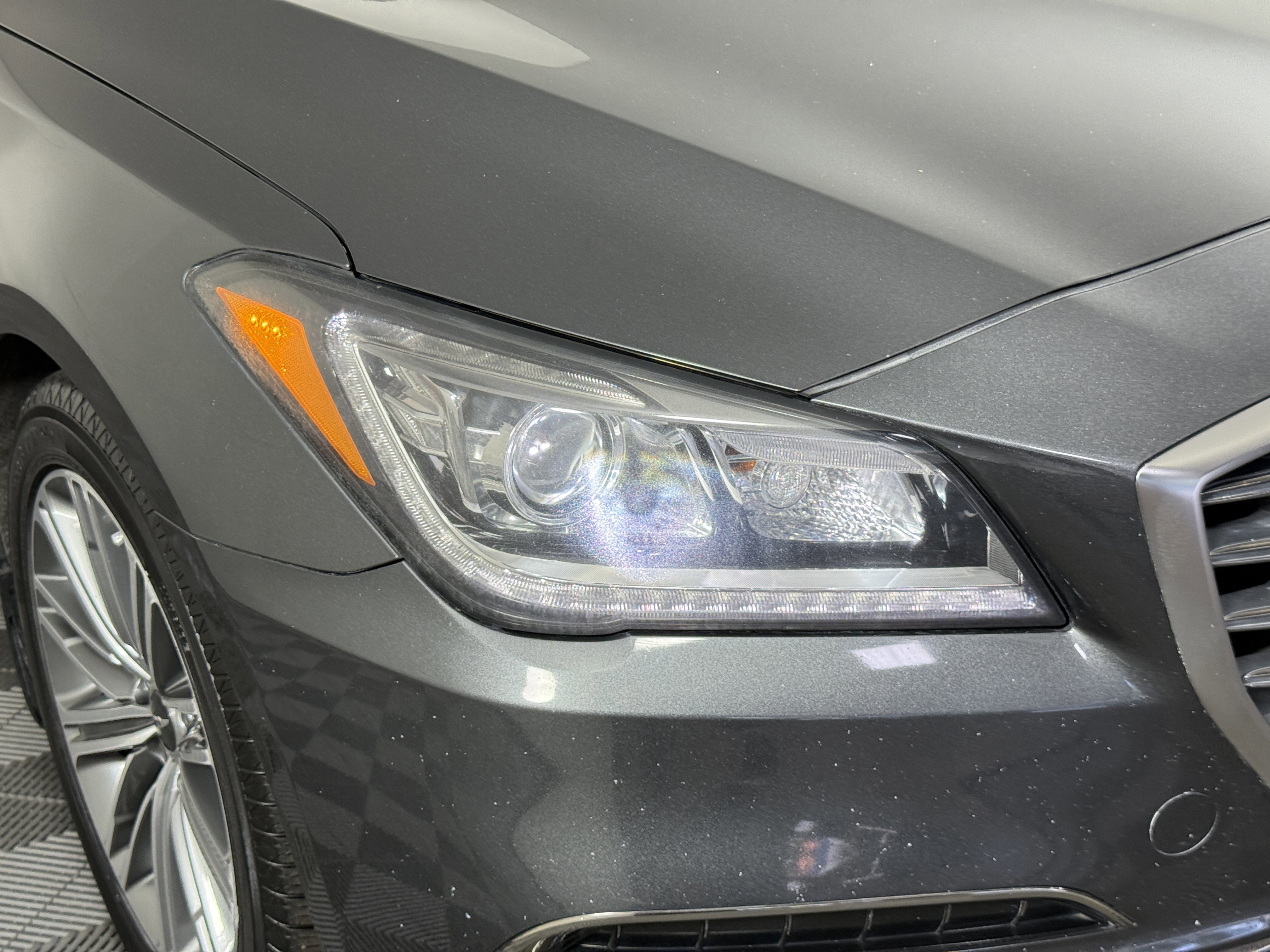 Used 2019 Genesis G80 3.8 image 7