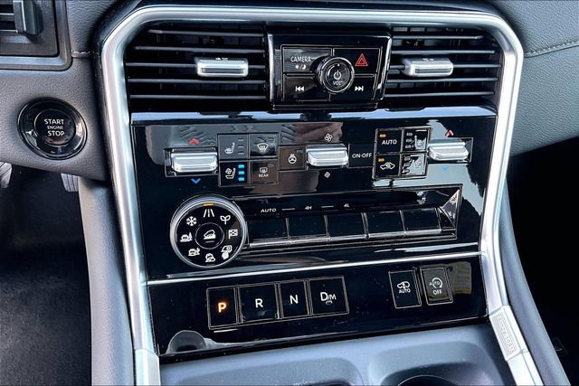 Used 2025 Nissan Armada Platinum Reserve image 20