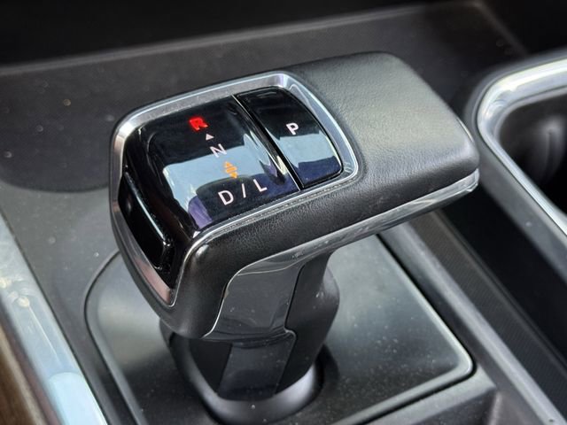 Used 2024 Chevrolet Silverado 1500 High Country w/ Technology Package AWD/4WD image 20