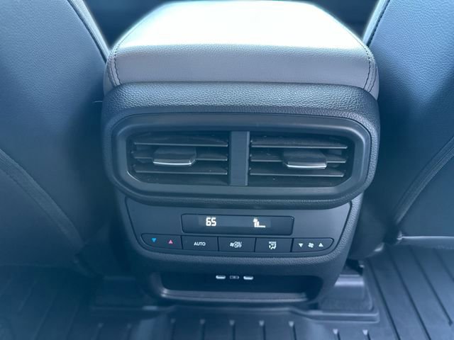 Used 2025 Honda Pilot Touring image 25