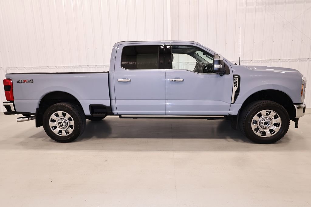 Certified 2025 Ford F250 Lariat w/ Lariat Ultimate Package AWD/4WD image 2