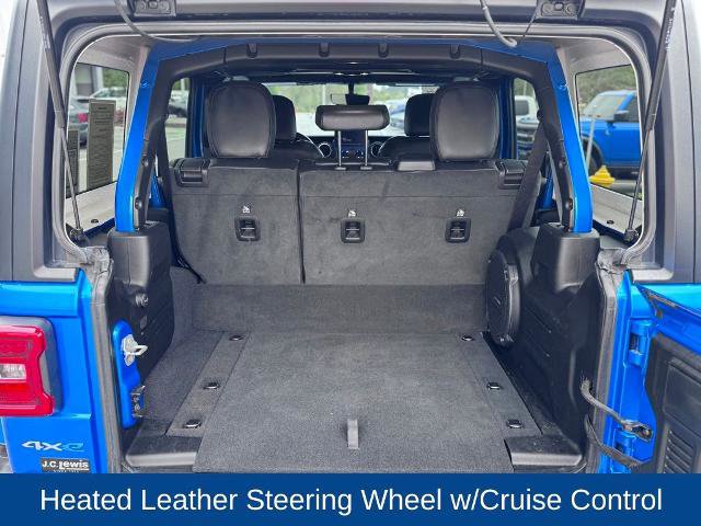 Used 2023 Jeep Wrangler Unlimited Sahara w/ Cold Weather Group image 7