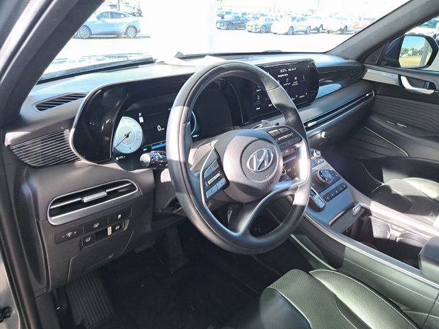 Used 2023 Hyundai Palisade Calligraphy image 7