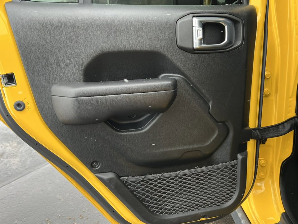 Used 2021 Jeep Wrangler Unlimited Sport image 32