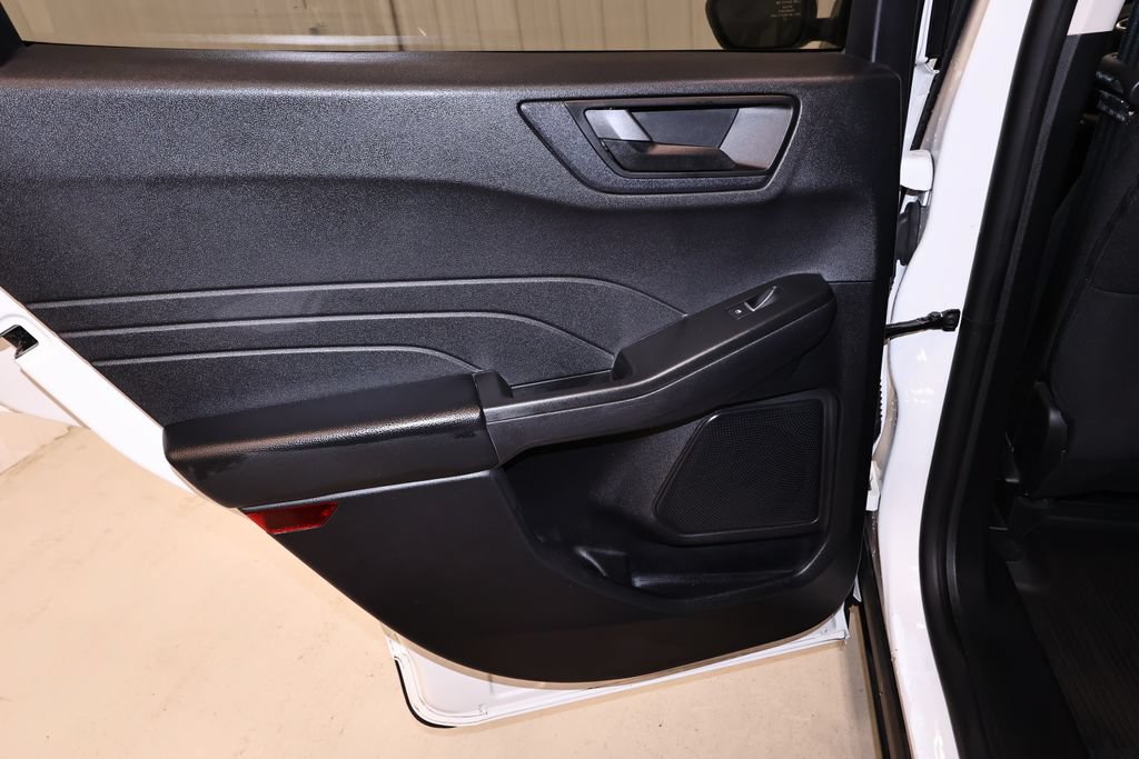 Certified 2022 Ford Escape SE w/ SE Sport Appearance Package AWD/4WD image 15