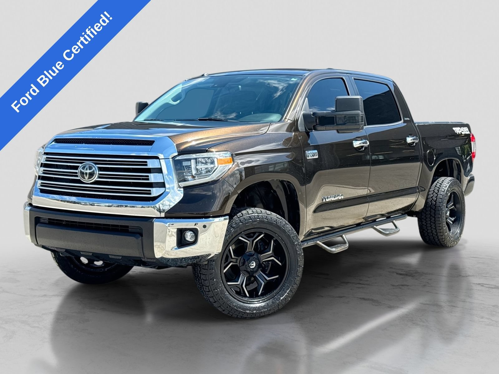 Used 2019 Toyota Tundra Limited w/ Limited Premium Package