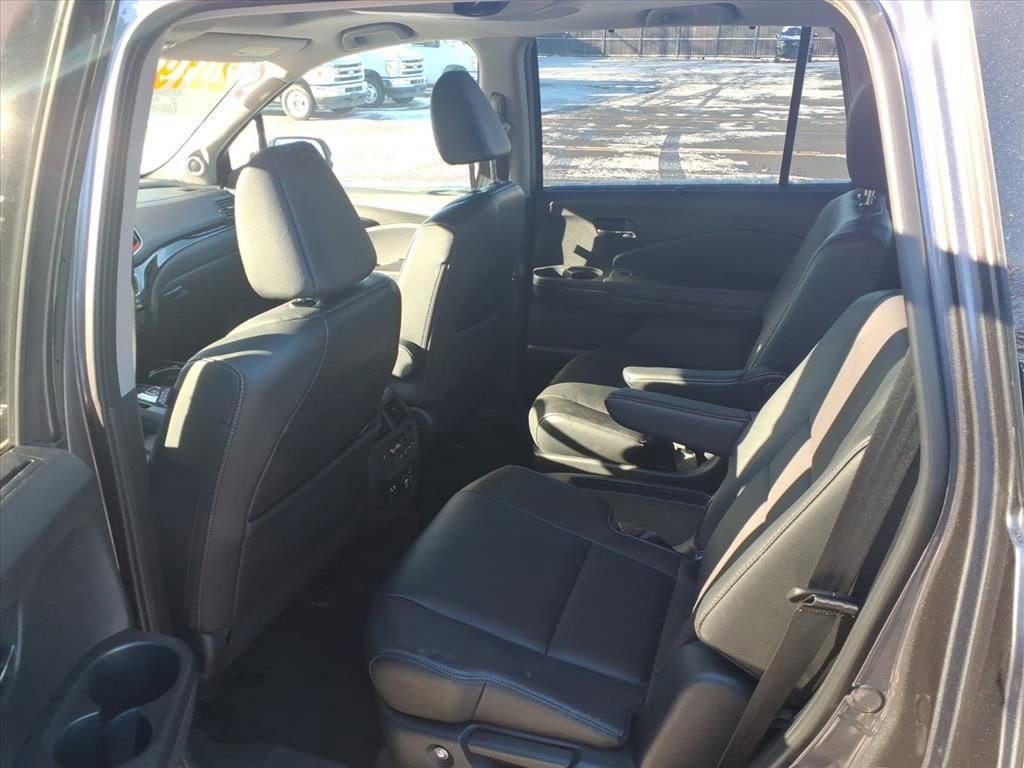 Used 2019 Honda Pilot Touring image 26