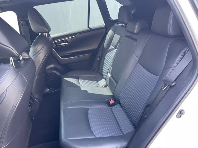 Used 2020 Toyota RAV4 XSE AWD/4WD image 18