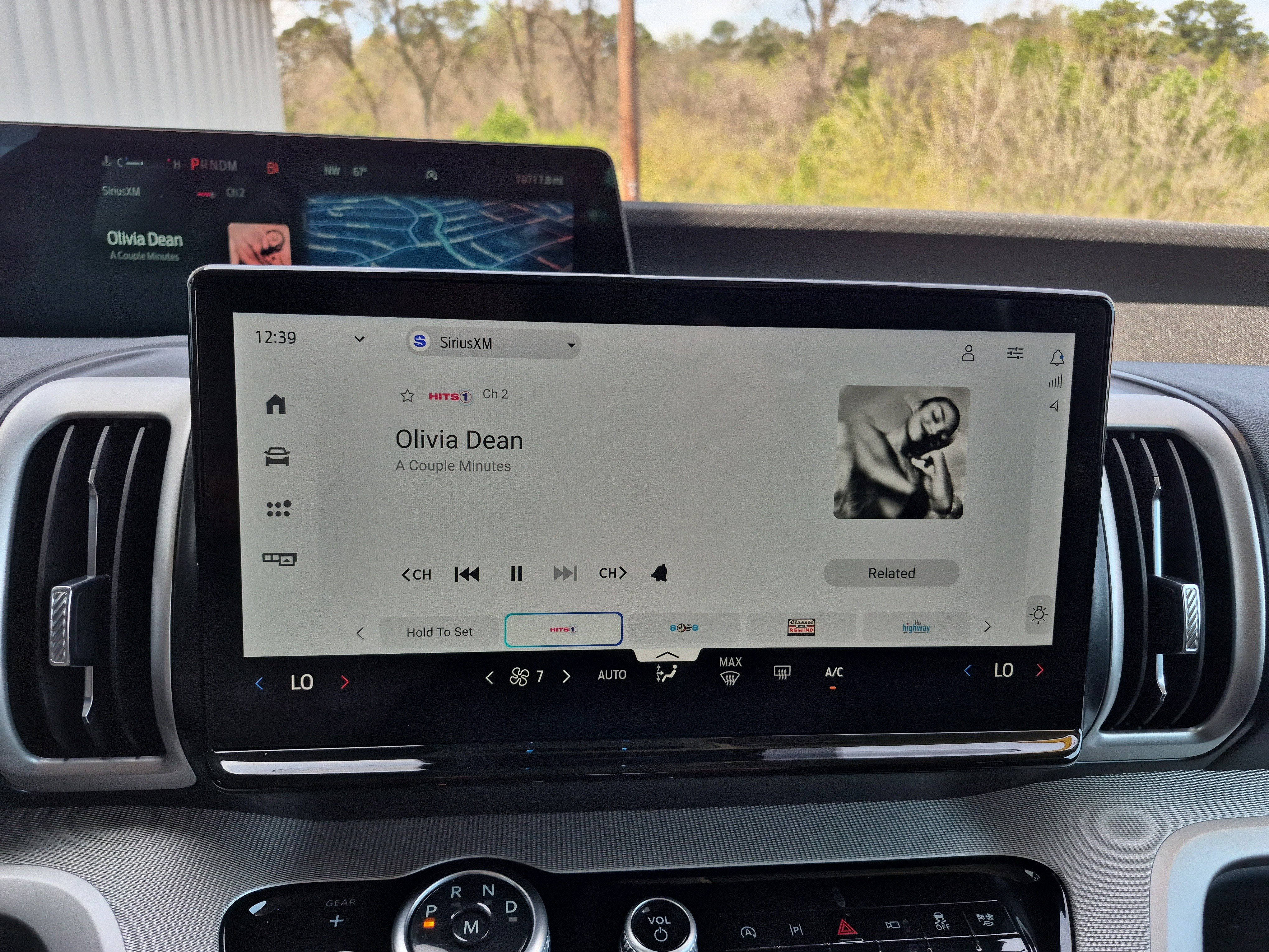 Certified 2025 Ford Expedition Active image 32