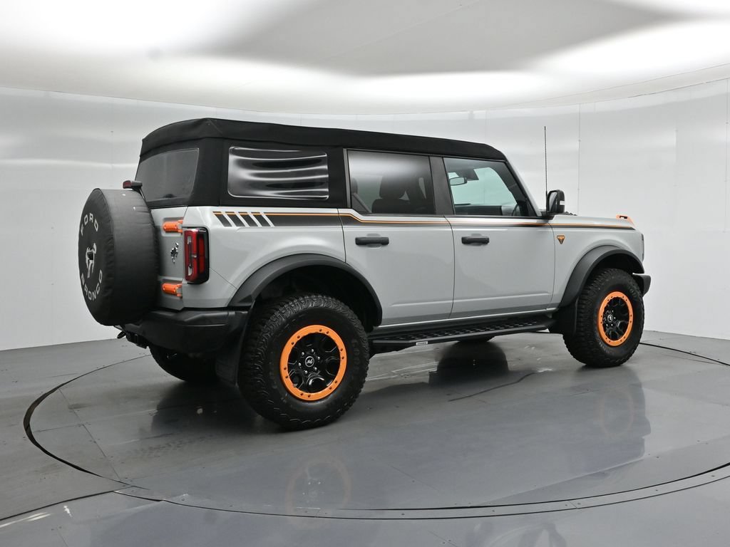 Certified 2023 Ford Bronco Badlands w/ Sasquatch Package AWD/4WD image 26
