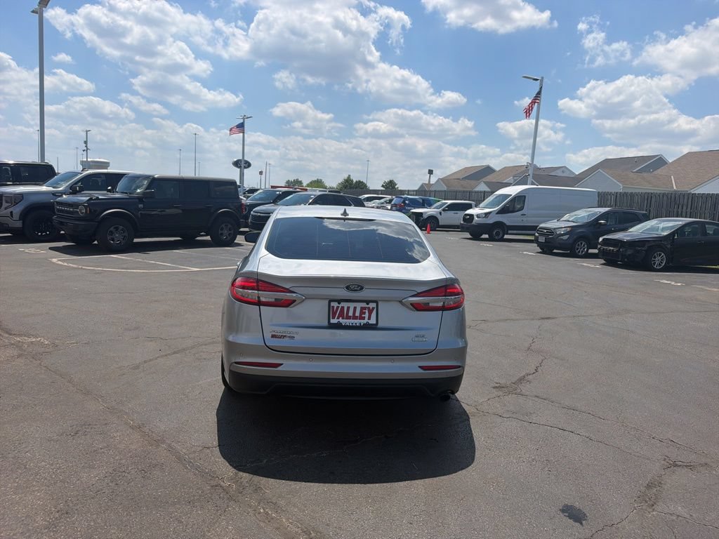 Certified 2020 Ford Fusion SE FWD image 7