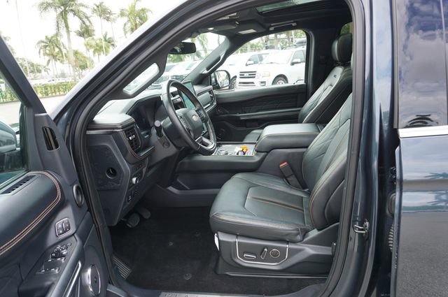 Certified 2022 Ford Expedition Max Platinum RWD image 28