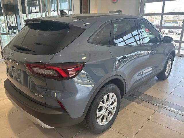 Certified 2025 Ford Escape Active image 5