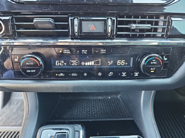 Used 2023 Nissan Pathfinder Rock Creek AWD/4WD image 27