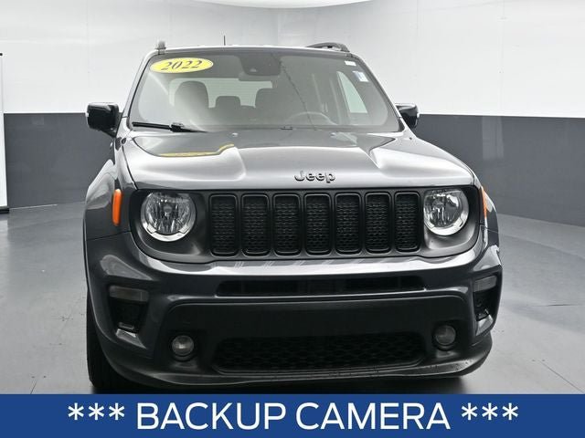Used 2022 Jeep Renegade Altitude AWD/4WD video 3