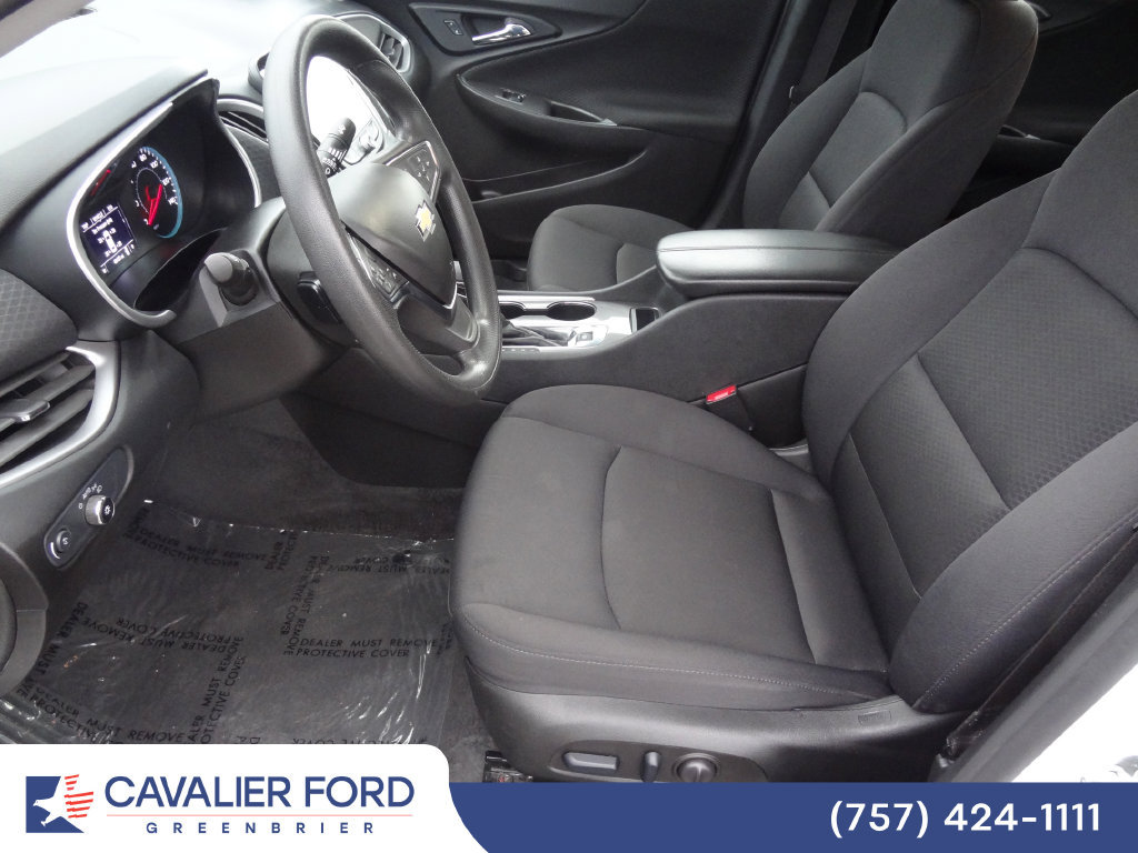 Used 2025 Chevrolet Malibu LT FWD image 6